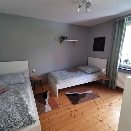 Dora 1 * Reinholterode