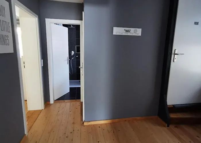 Dora 1 * Reinholterode